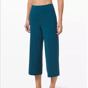 Lululemon Align super high rise wide leg crop 23”